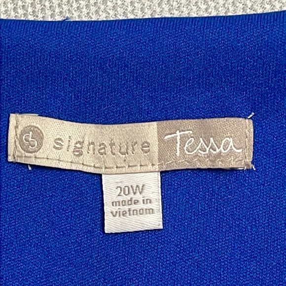 Signature Tessa, over layer, dress. Size 20W - Picture 7 of 10